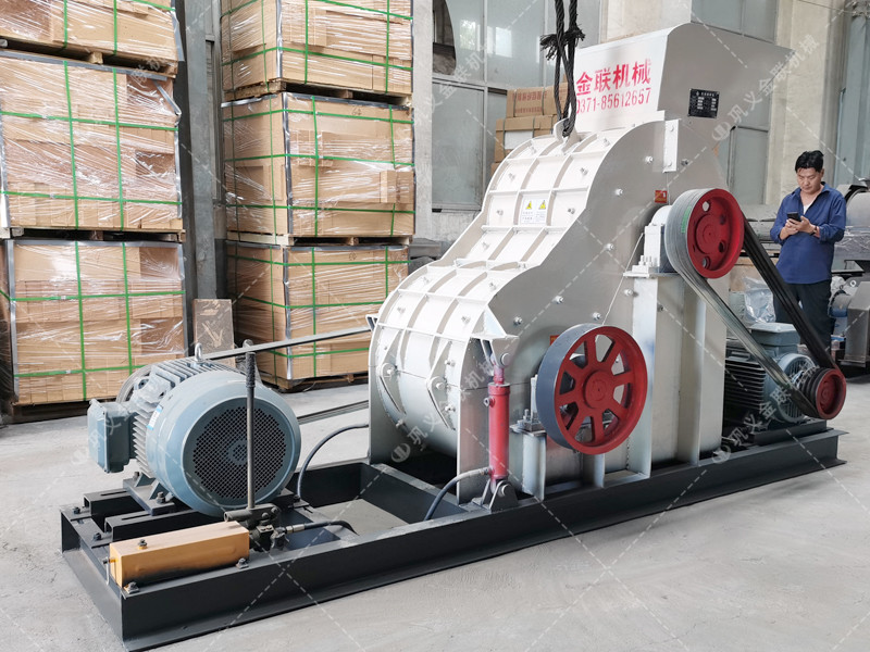 雙級(jí)粉碎機(jī)發(fā)往山西忻州_粉碎煤泥和煤的混合料